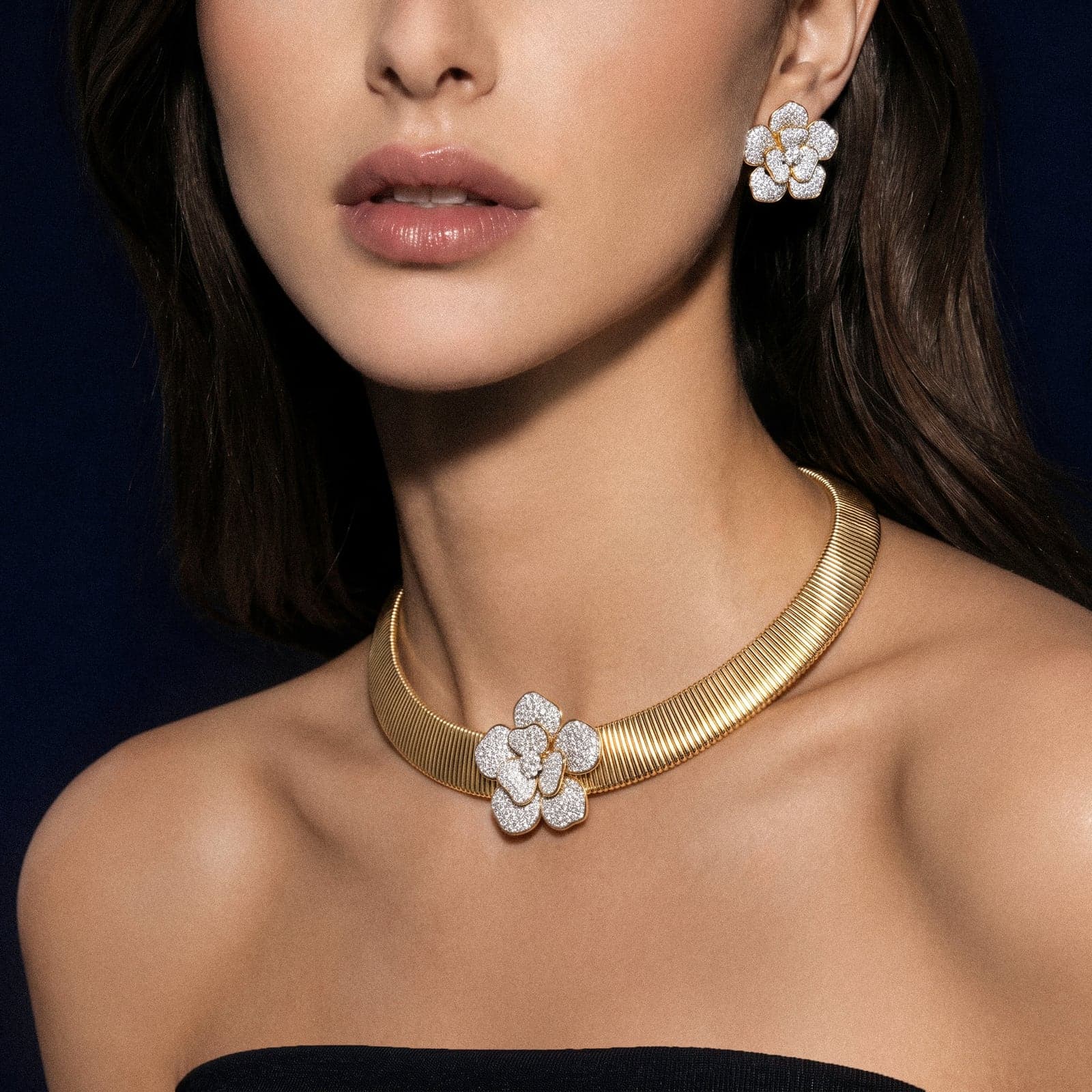 La Rosina Regale gold and diamond flower necklace and earrings, worn